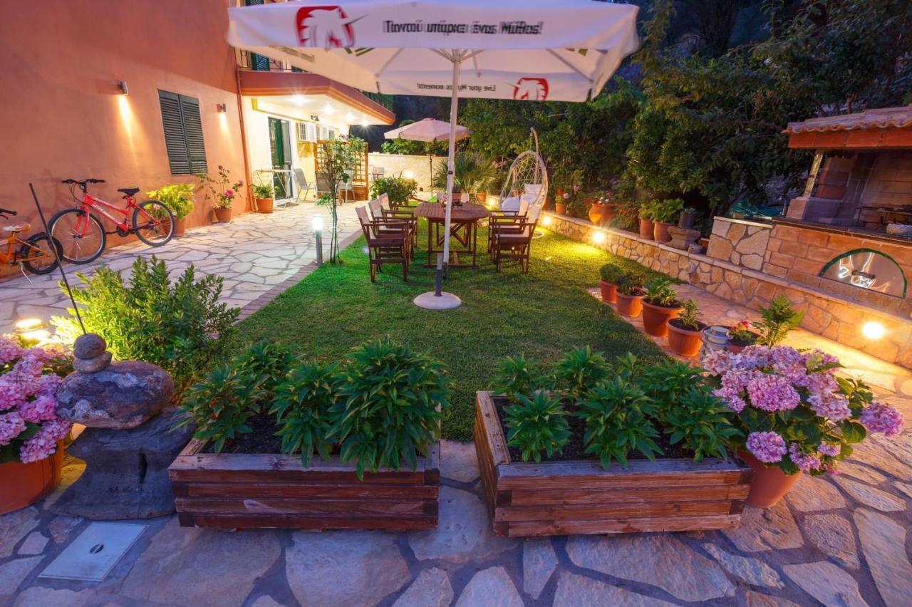 Cleopatra Rooms Nikiana Exterior foto