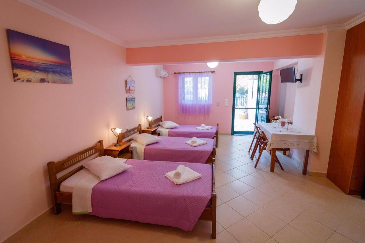 Cleopatra Rooms Nikiana Exterior foto